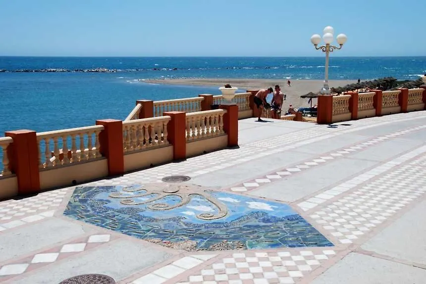 Apartamento A Step From The Ocean!!! Benalmádena